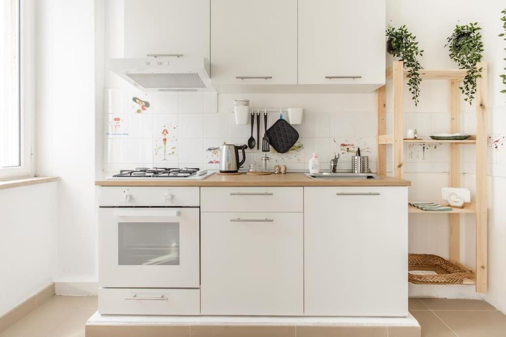 Sofia'S Home Наполи Екстериор снимка
