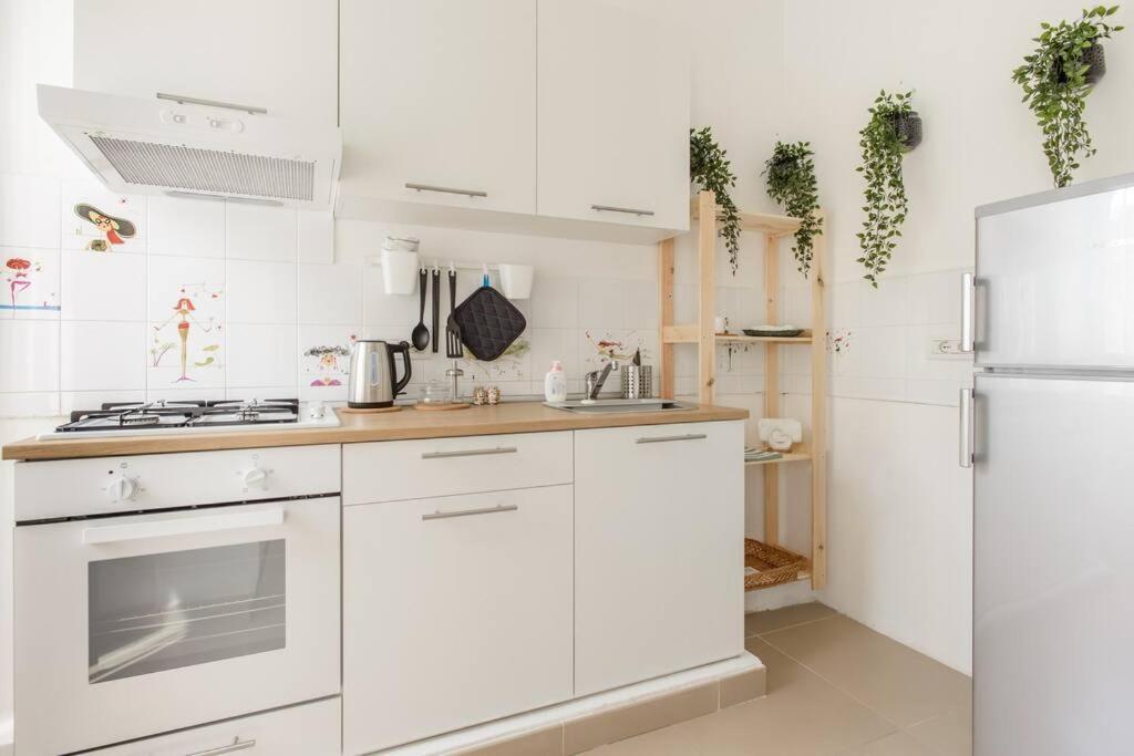 Sofia'S Home Наполи Екстериор снимка